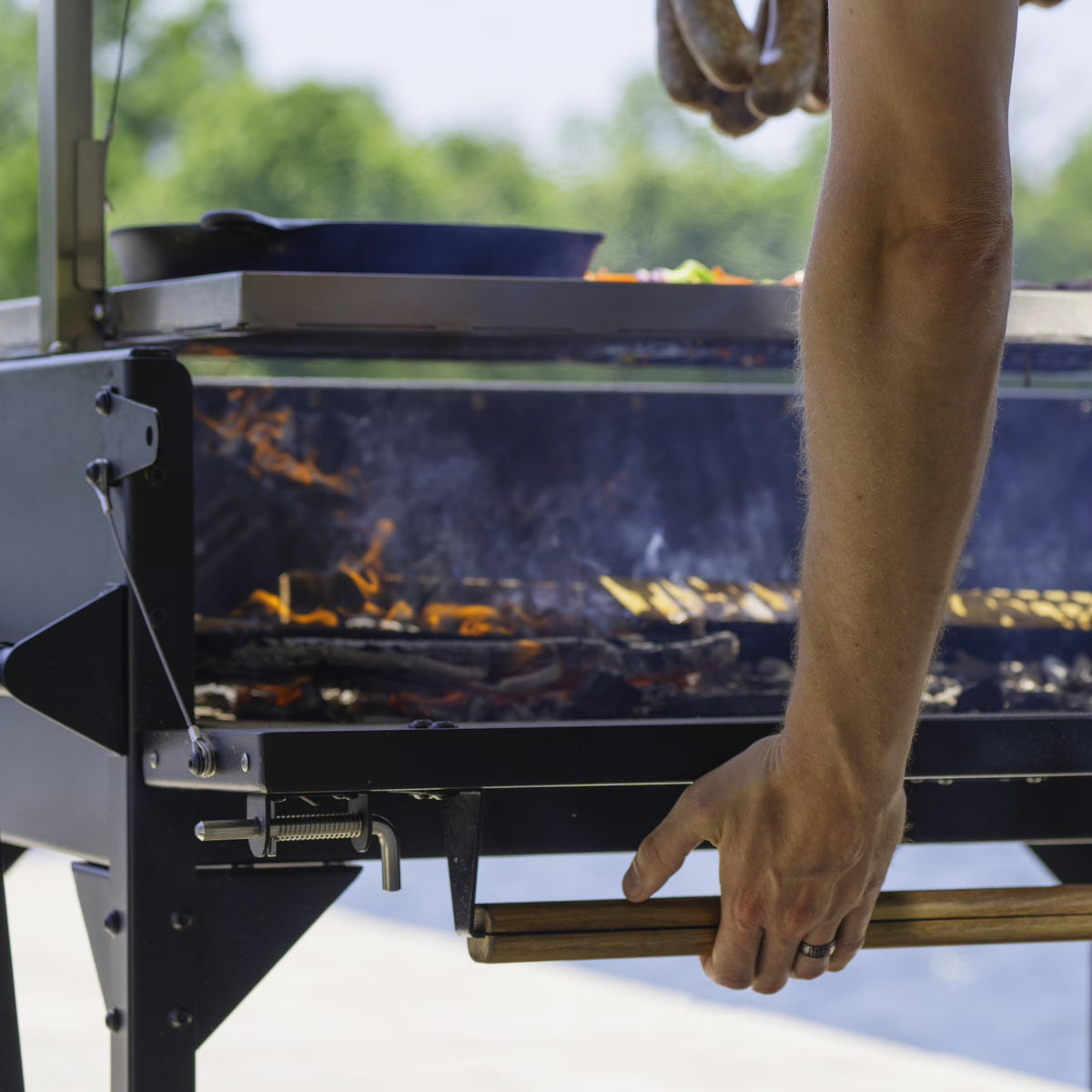 Argentine Santa Maria Heritage Wood Fire & Charcoal Grill, Fire Bricks