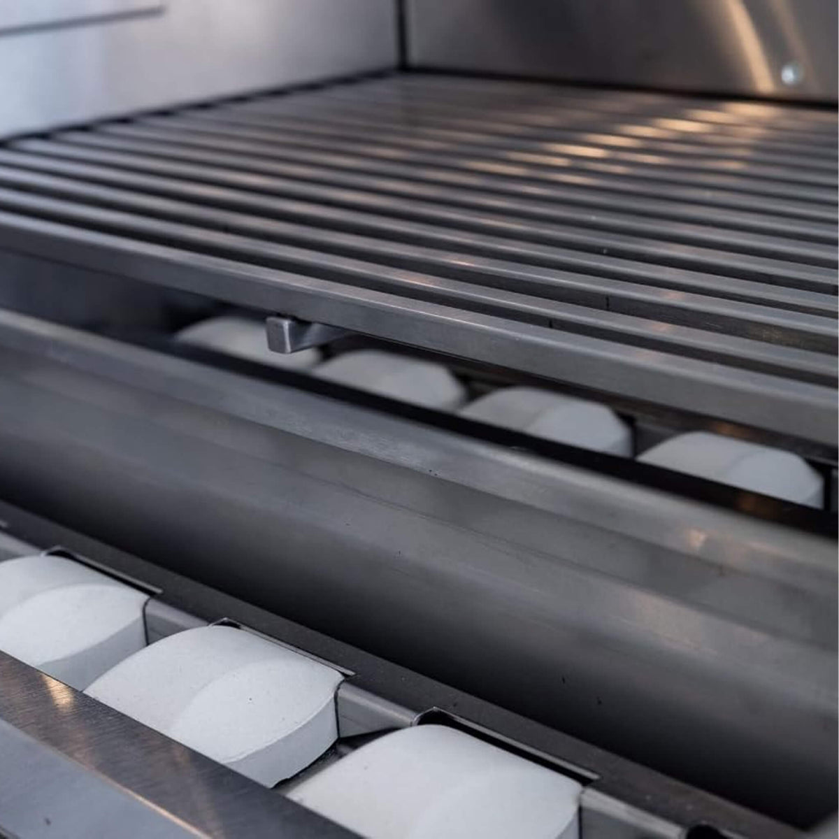 Summerset TRL Pro Built-In Grill With Rear Infrared Burner And Rotisserie Kit [TRLPRO]